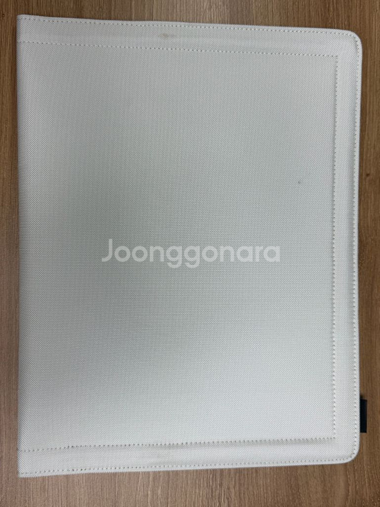 [팩앤폴드] 슬리브매트 프로 크림 Tablet L 팝니다--1