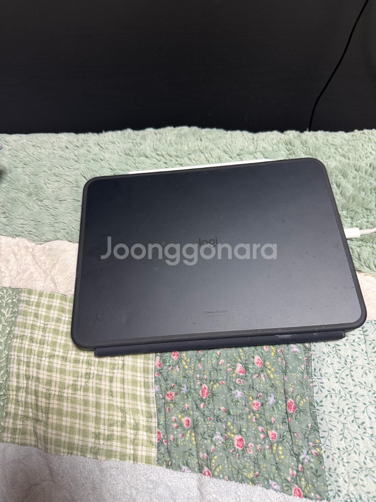 아이패드 프로11 m4+로지텍 콤보터치+애플펜슬--1