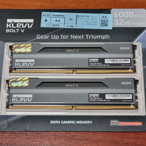KLEVV 메모리 DDR5 6000MHz 32GB 미개봉 판매합니다