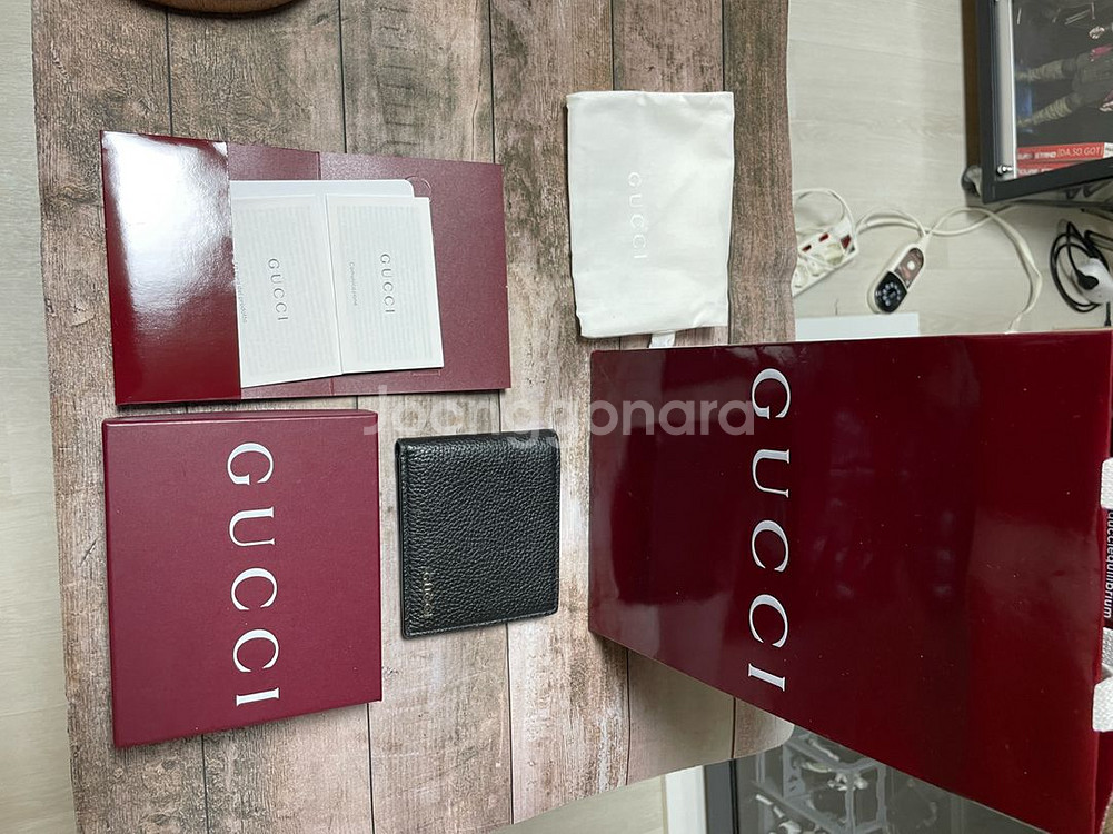 구찌 2024 크루즈 컬렉션 반지갑--8