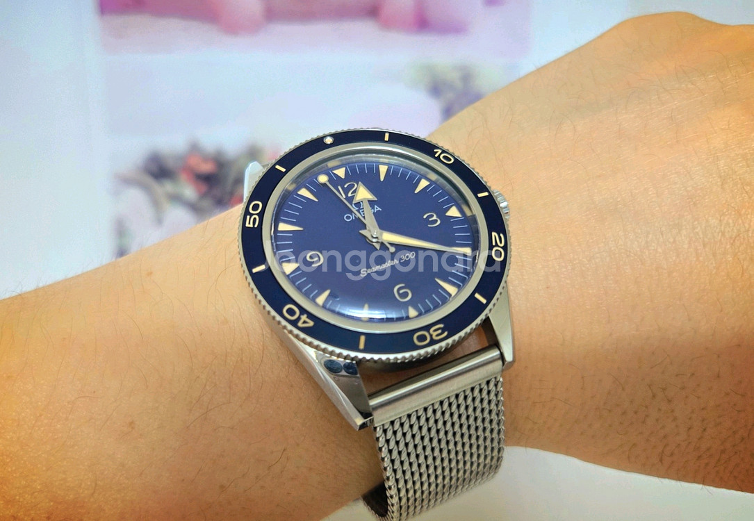 오메가 씨마스터 300 헤리티지 청판 민트급 급매--0