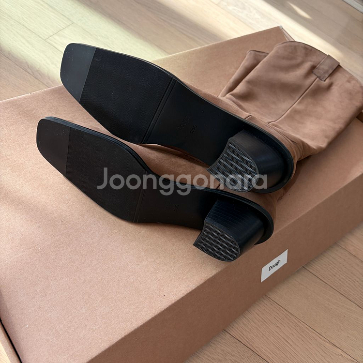 (새상품 최종가격 250사이즈) 도우 DOUGH 모던웨스턴부츠 브라운 여성 천연소가죽 롱부츠--9