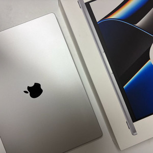 맥북 프로 m1 16인치 32gb/1tb 실버 판매합니