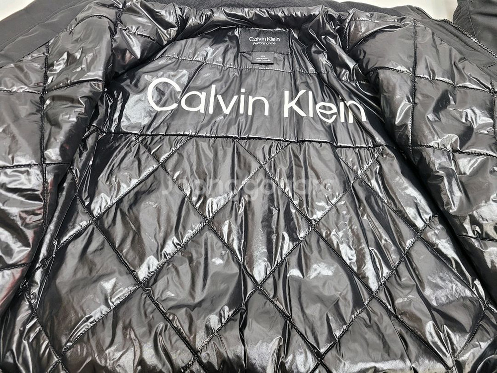 Calvin Klein 캘빈클라인 퀼팅 패딩 봄버자켓 항공점퍼 / 남 M--14