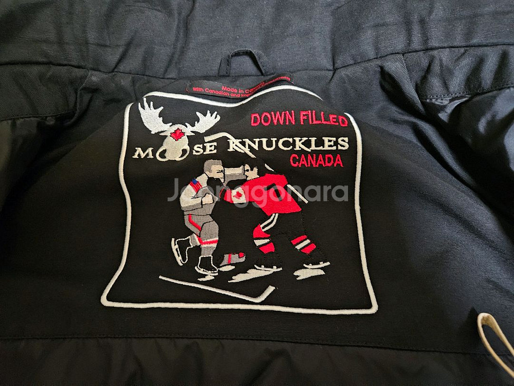 무스너클 쓰리쿼터 팔아요(M)23년식 거의새것--4