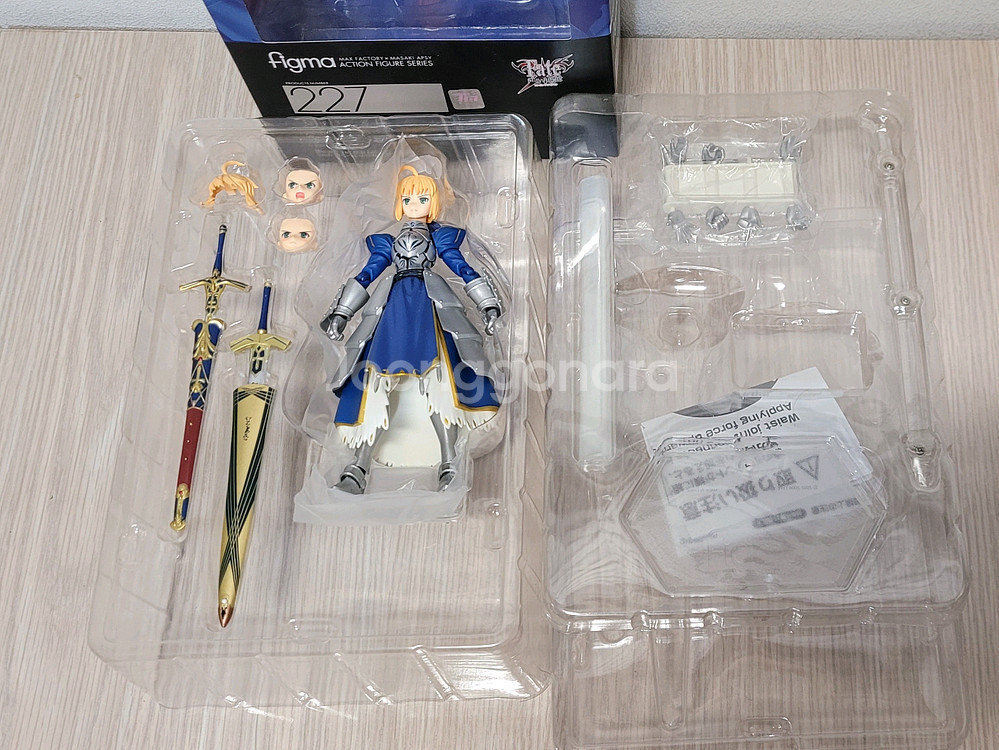 피그마 페이트 세이버 2.0 개봉--1