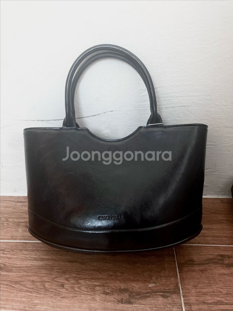 쿼르테브 노라 커브백 블랙--0