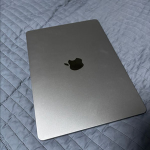 맥북 에어 M3 13인치 16gb / 512gb