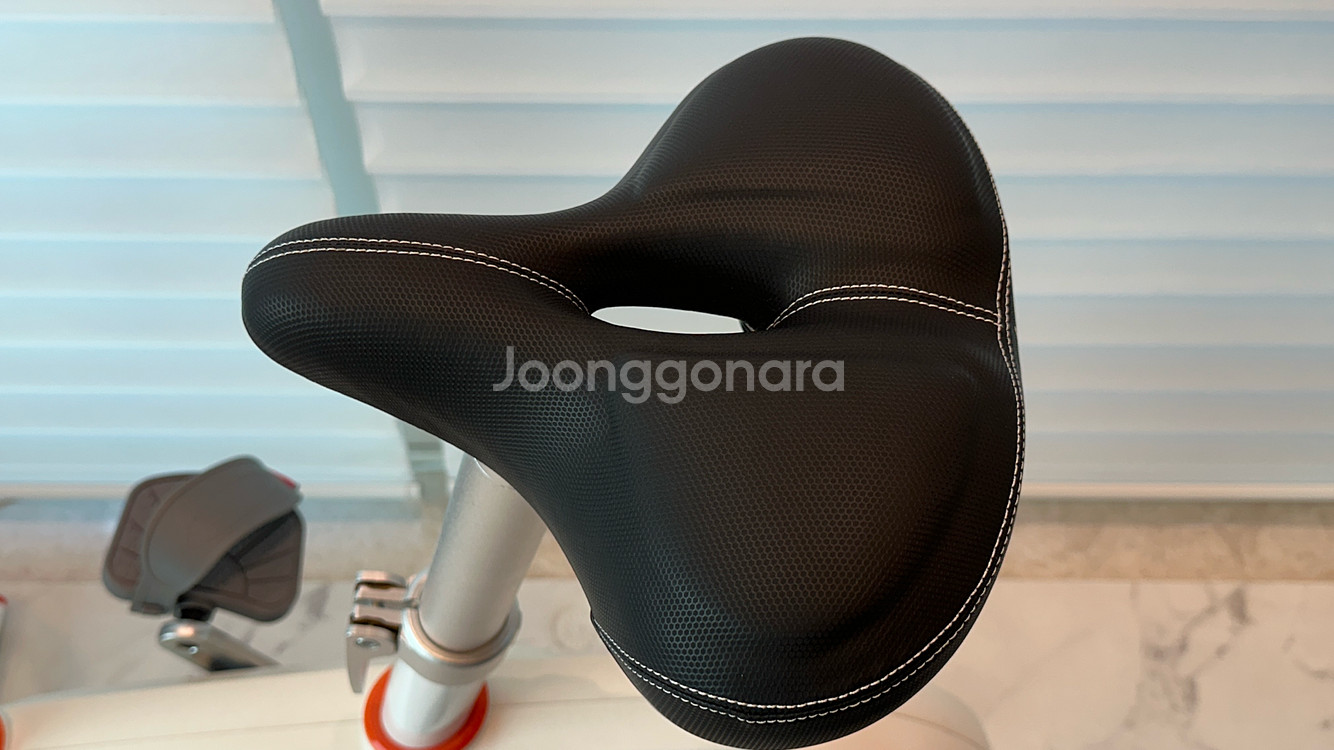 헬스핏 스마트 실내자전거--1