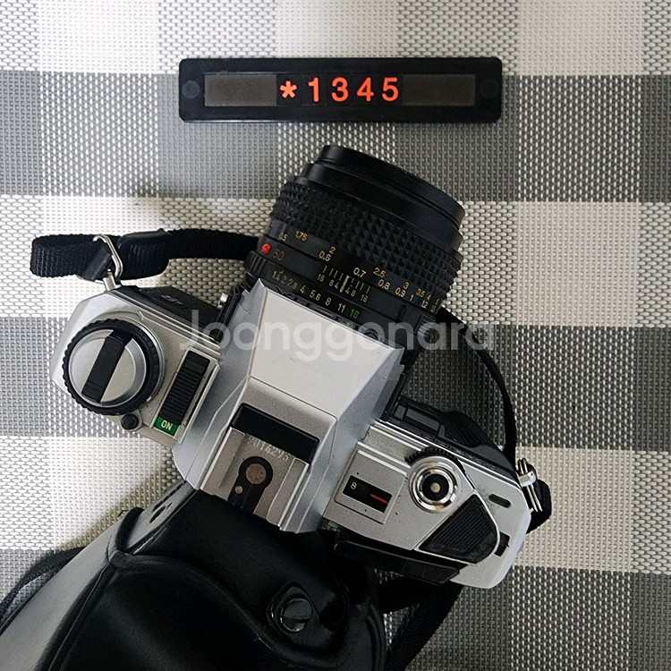 미놀타 X-300 필름카메라 실버바디 케이스포함--2