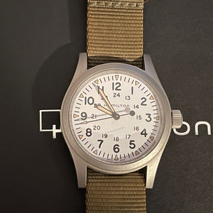 해밀턴 메카니컬 카키필드 흰색