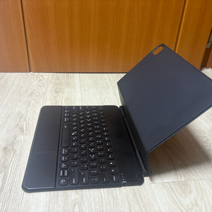 태블릿 매직키보드