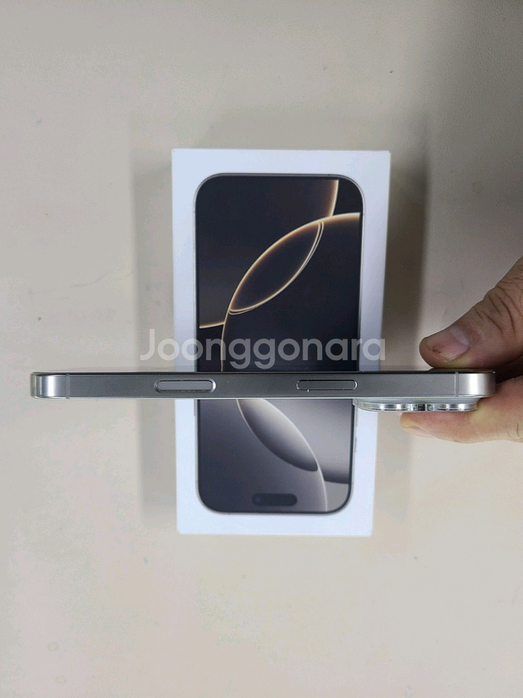 아이폰16프로 128G 밧데리100프로 무기스 자급제폰 실사용3개월 ^^--5