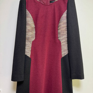 라인 배색 모직 원피스 66사이즈