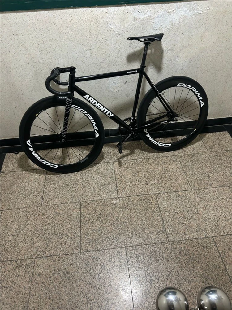 아덴틀리 라이트 픽시 자전거 이미지