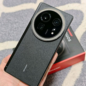 샤프 아쿠오스 R9 프로