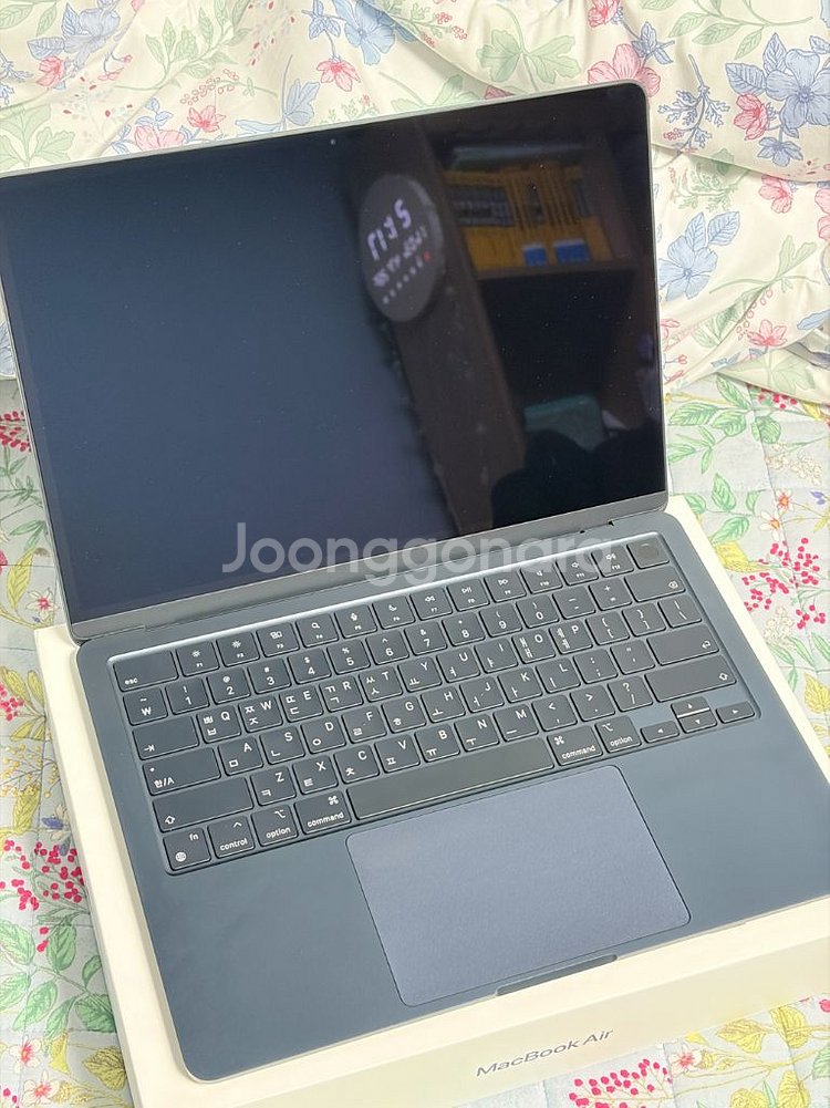 맥북에어 M2 13인치 8cpu, 10gpu, 24g ram, 512g ssd 정품풀박스 애플케어--7