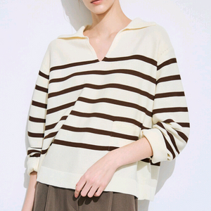 한섬 타임 스트라이프 조니 니트 칼라 탑