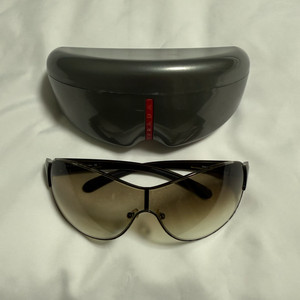 프라다 00s 빈티지 고글 선글라스 판매합니다.