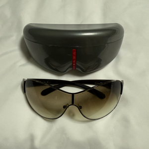 프라다 00s 빈티지 고글 선글라스 판매합니다.