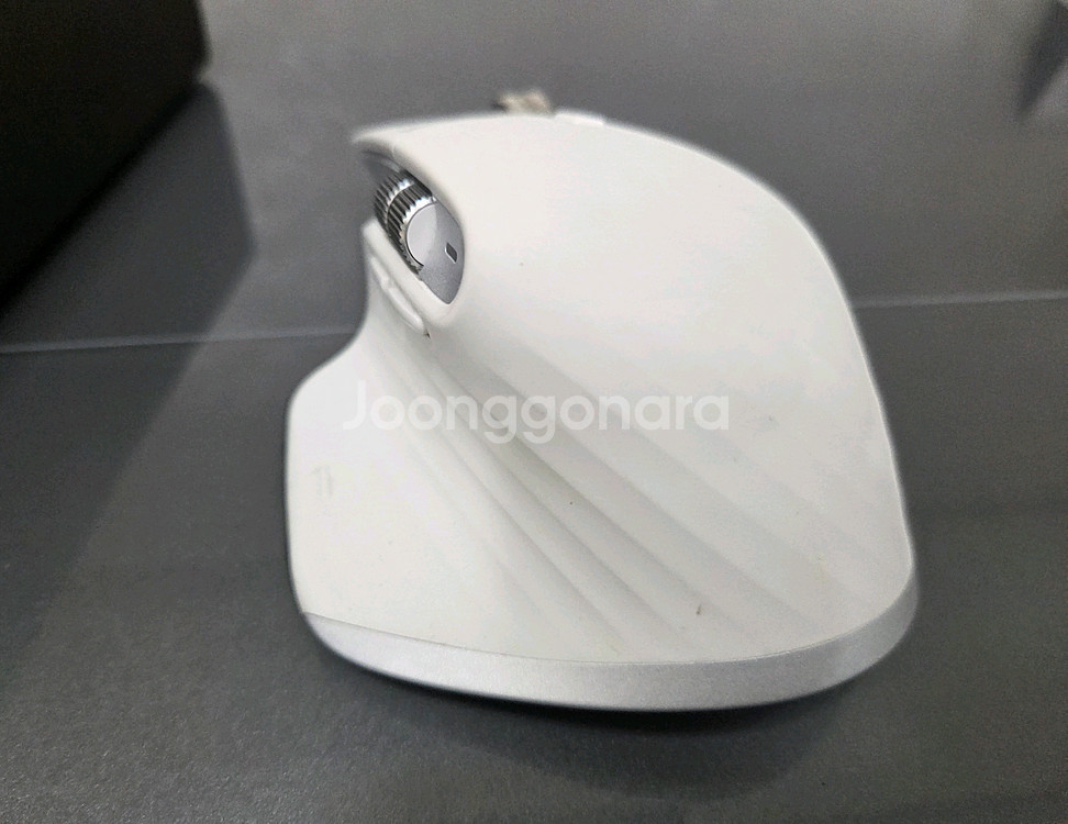 로지텍 mx master 3s 페일그레이--2