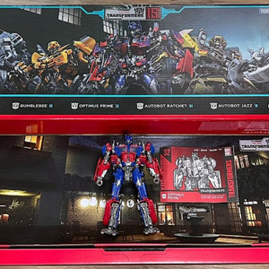 트랜스포머 스튜디오 32 보이저 옵티머스