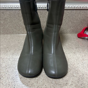 한섬 sjsj 여성 앵클부츠 240사이즈, 7센치