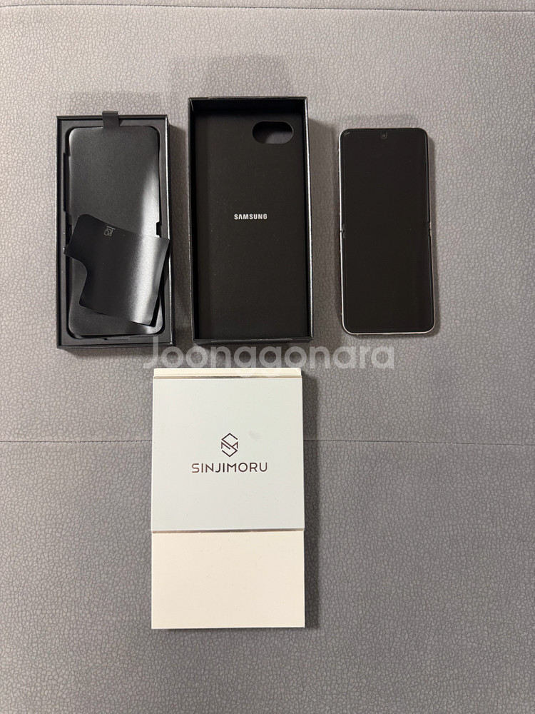 삼성 갤럭시 Z플립6 256GB--0