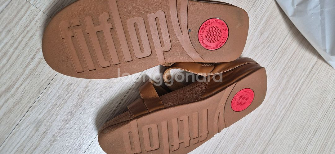 핏플랍 여성샌들 250사이즈--3