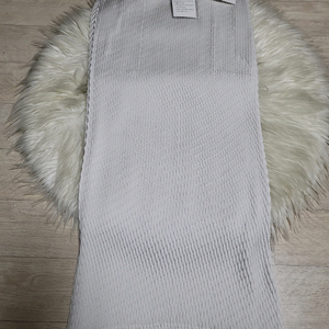 이세이미야케 스커트 슬릭 플리츠 스커트 화이트 2사이즈