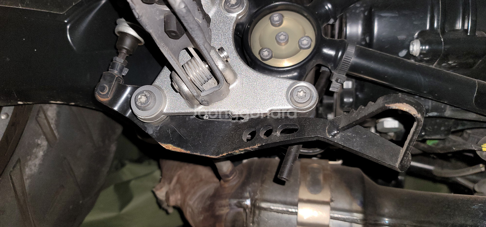 BMW 알나인티 r9t 스크램블러 21년식 블랙 튜닝 팝니다.--7