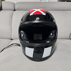 오프화이트 커스텀 헬멧