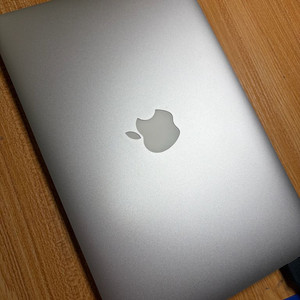 맥북 에어 11인치 Early 2014