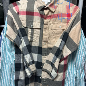 버버리 체크 셔츠