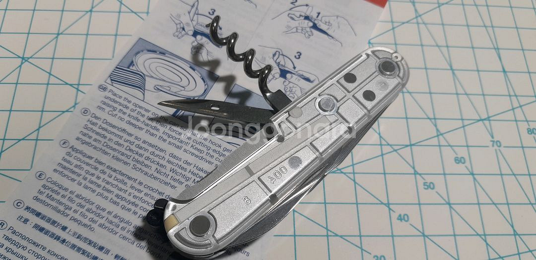 빅토리녹스 실버테크 맥가이버칼--3