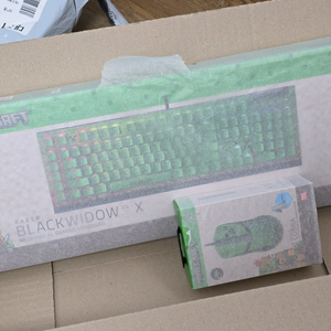 블랙위도우 V4 X 마인크래프트 게이밍 키보드&마우스