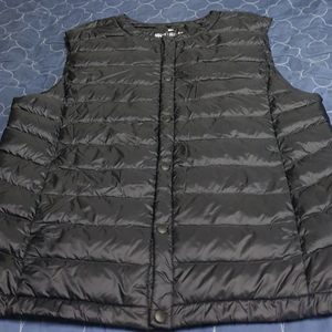 구스다운 경량 조끼패딩 블랙 (100) 2개