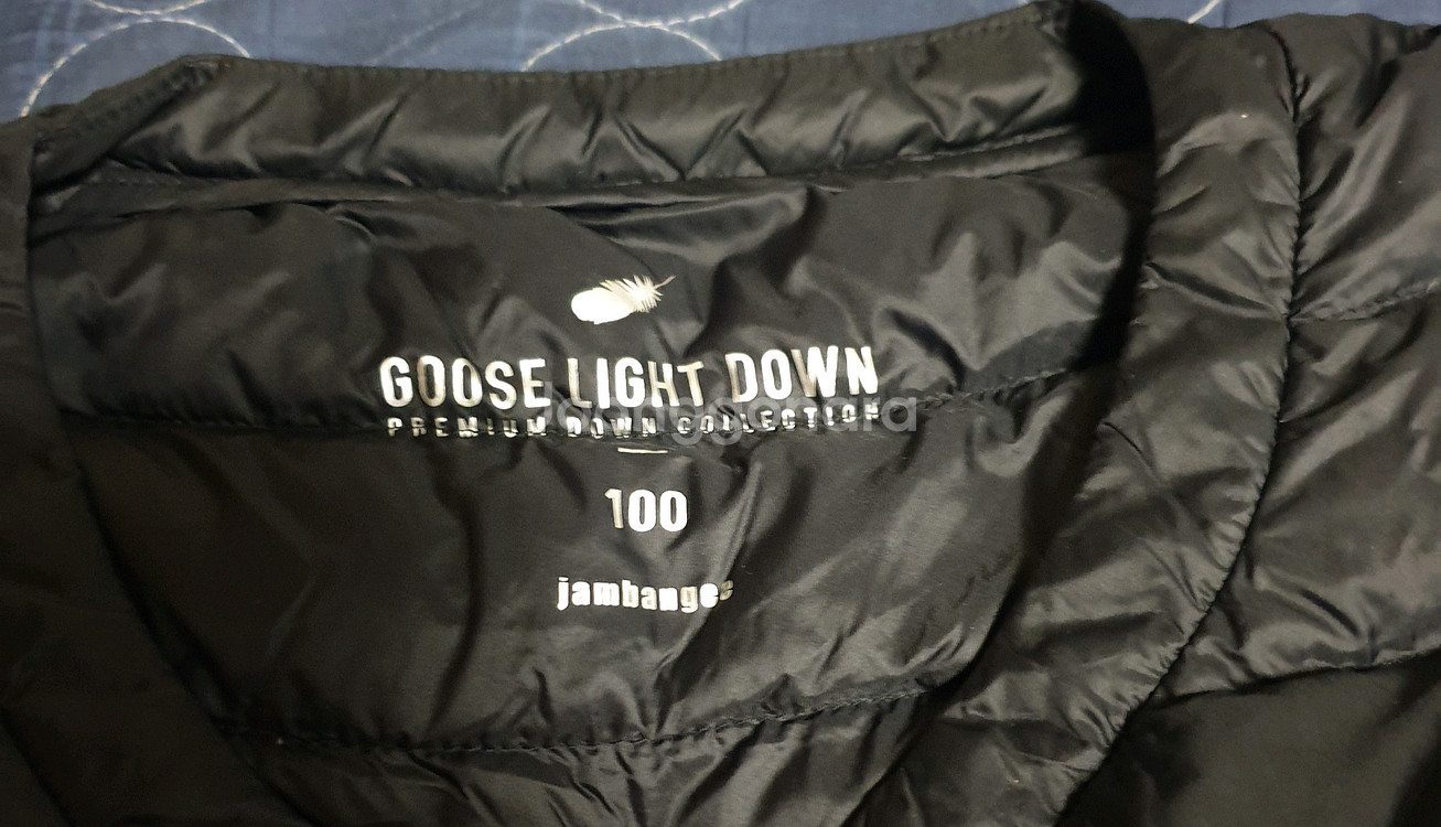 구스다운 경량 조끼패딩 블랙 (100) 2개--1