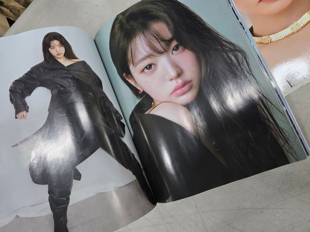 엘르 잡지 33주년 장원영 커버 3권 한세트 (코르티스 북인북 제외) 이미지