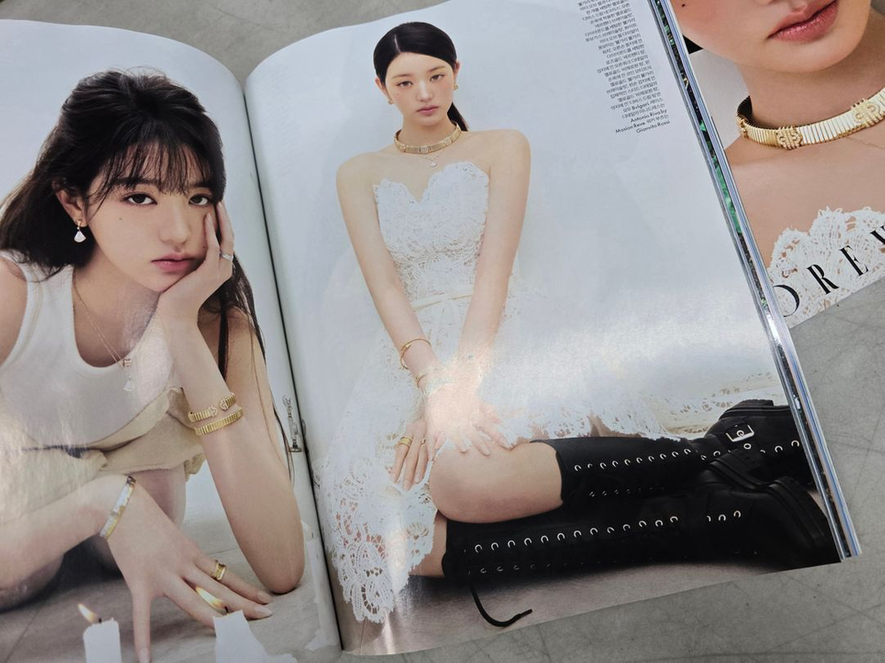 엘르 잡지 33주년 장원영 커버 3권 한세트 (코르티스 북인북 제외) 이미지