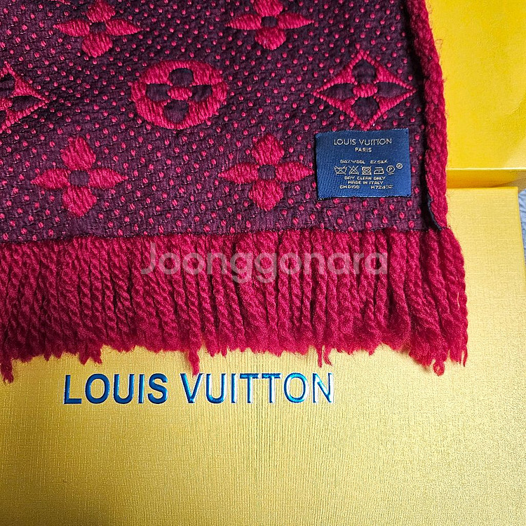 루이비통 로고매니아 머플러(박스 쇼핑백 포함)--1