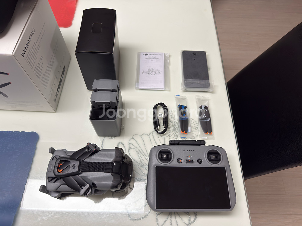 DJI 미니 5 Pro 플라이모어 콤보 플러스 판매합니다.--0