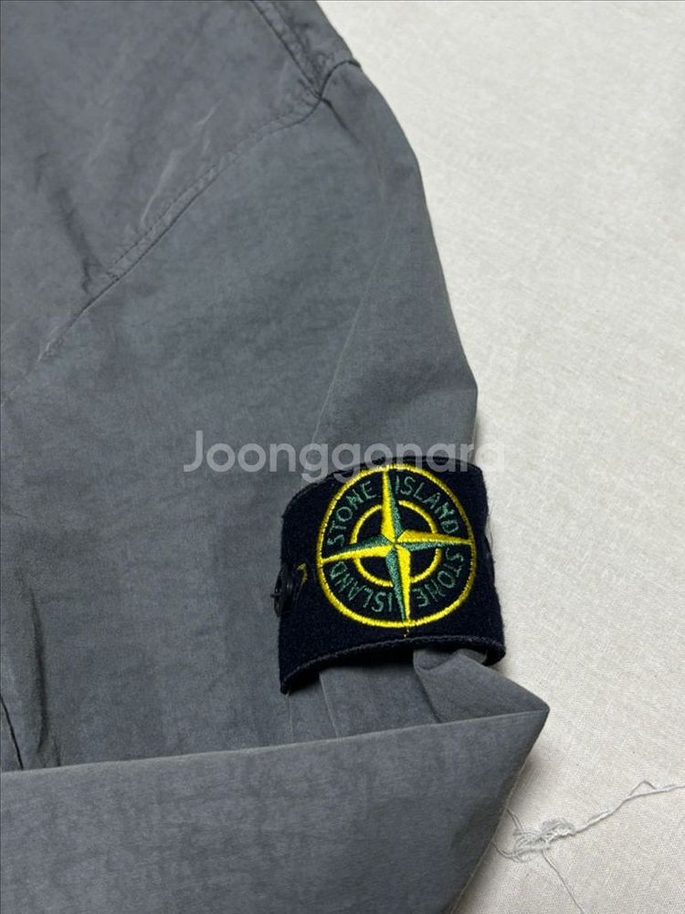 스톤아일랜드 후드 오버셔츠 차콜 [L]--1
