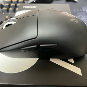 프리플로우 MCHOSE A7 Ultra 마우스 판매합니다.