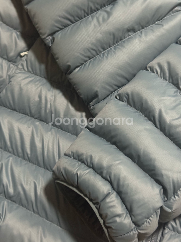 파타고니아 경량패딩 xl 실착 1회 상태 최상--7