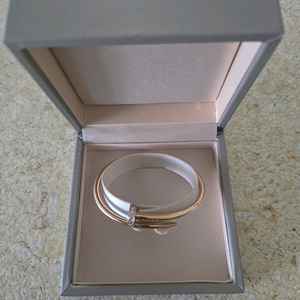 18K 못 팔찌 다이아몬드