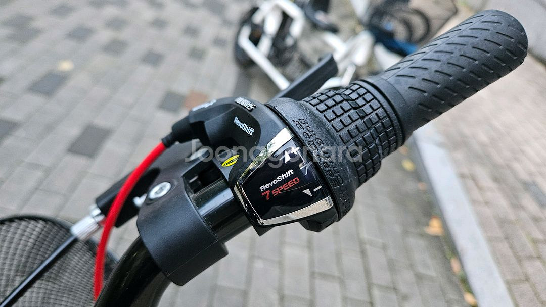 코난트 20인치 어린이 MTB 자전거--4