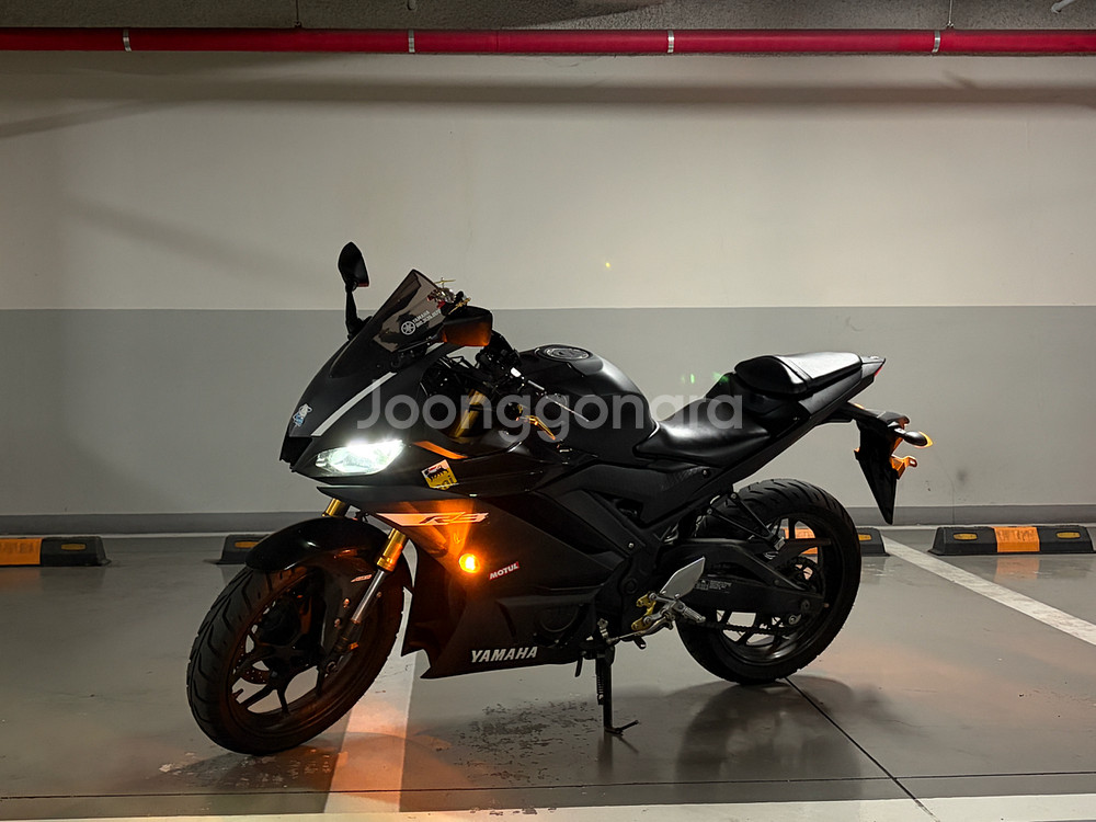 야마하 YZF-R3 스포츠바이크--0