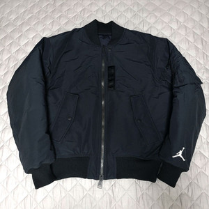 나이키 조던 MA-1 양면 재킷 팝니다