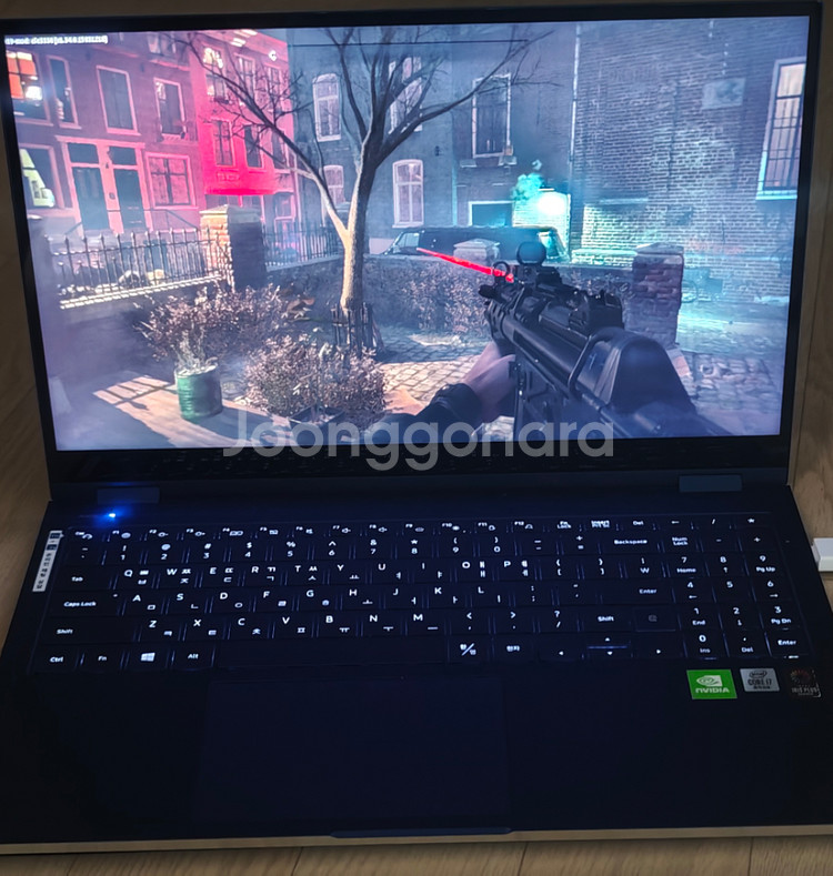 (부품용)15.6인치게이밍삼성 갤럭시북 플렉스 NT950QCG(액정불량화소있음)팝니다--0